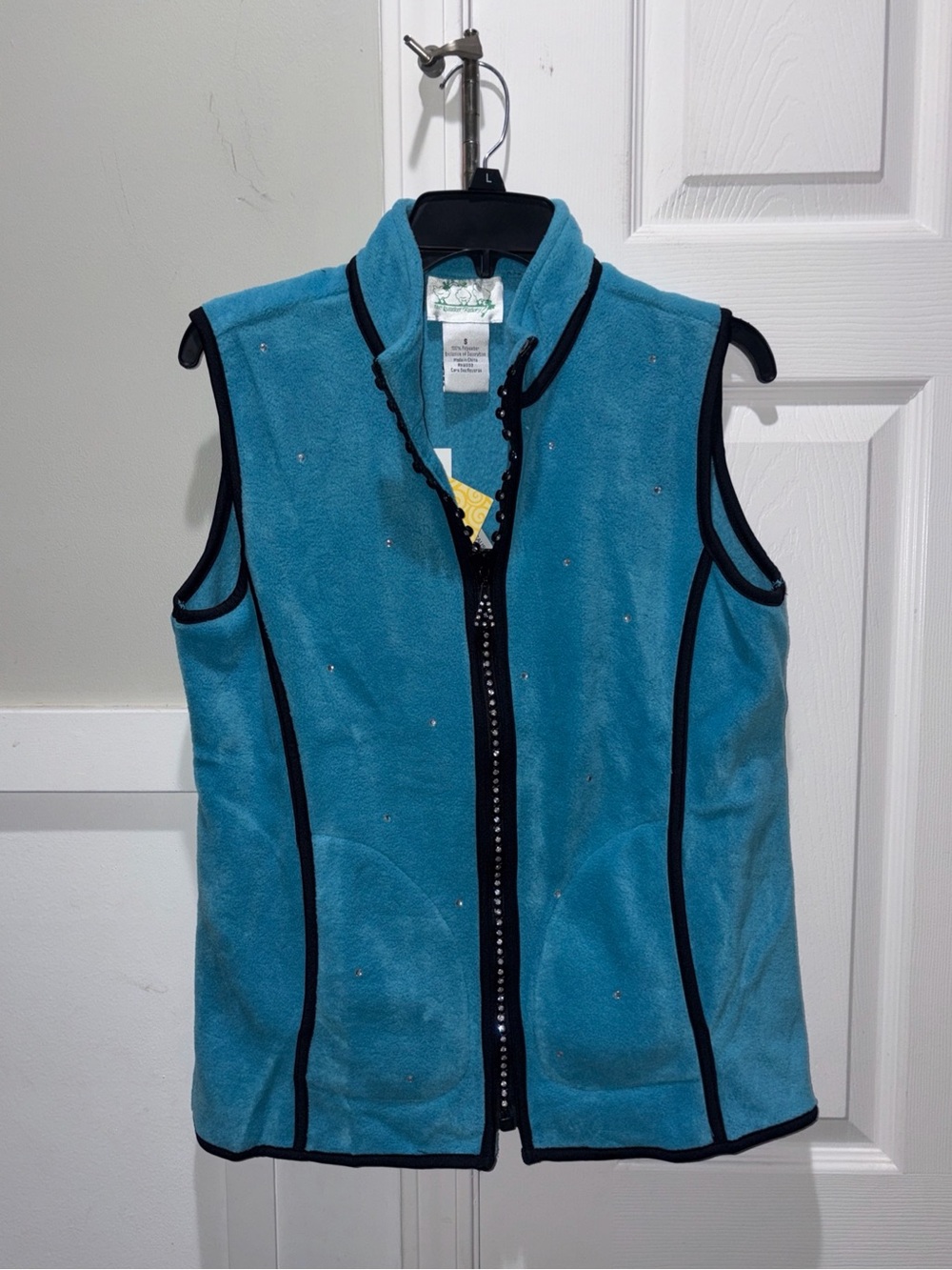 The Quacker Factory Blue Fleece Rhinestone Vest Size Small NWT